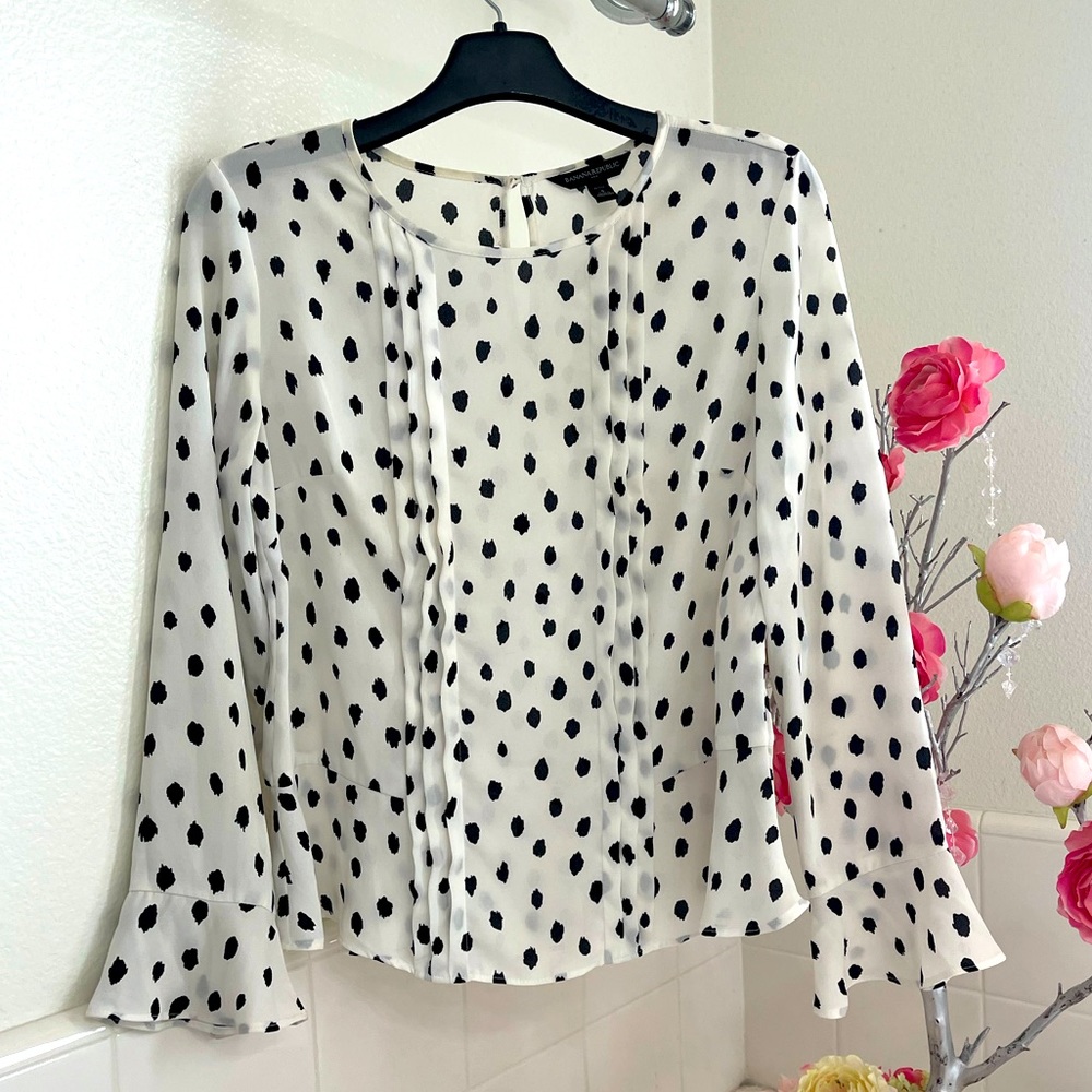Beautiful polkadot petite small blouse . Great for office wear
